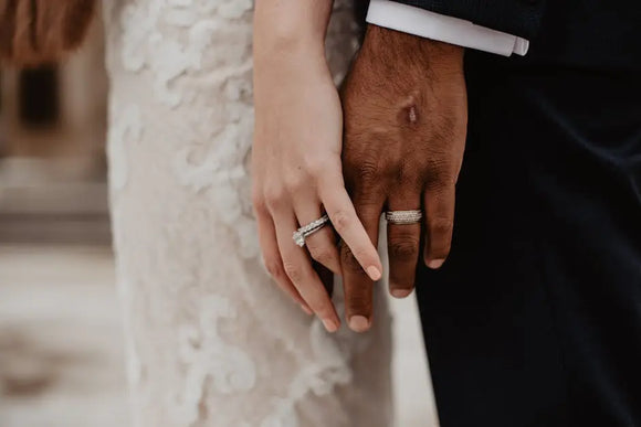 The Ultimate Guide to Affordable Jewelry for Couples