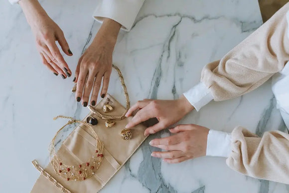 15 Must-Know Tips for Buying Affordable Jewelry