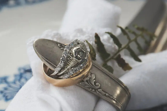 The Art of Finding Unique Wedding Bands