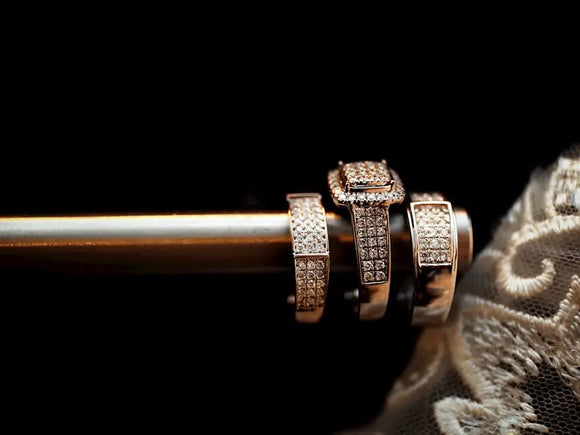 9 Classic Wedding Rings that Radiate Elegance